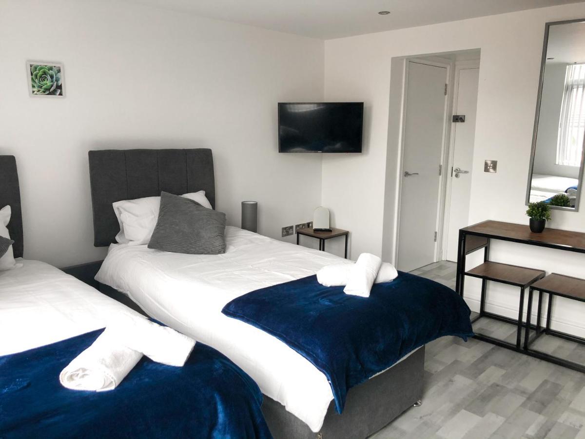 10Min To City - Free Parking - Private Studio - Contractor Friendly Manchester Exteriér fotografie